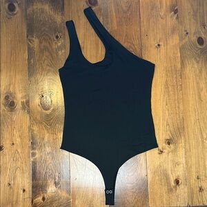 ReoRia One Shoulder Bodysuit - Black